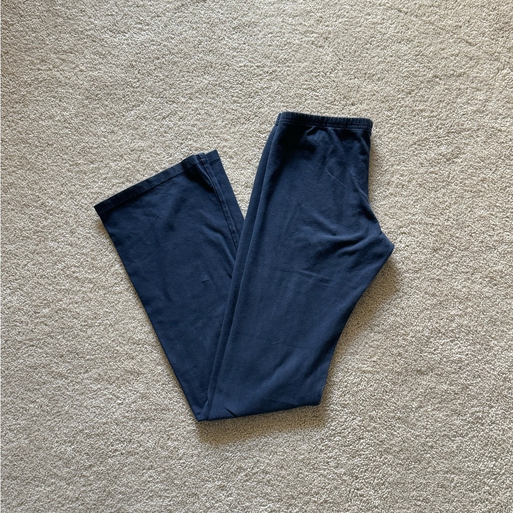 Brandy Melville Navy leggings